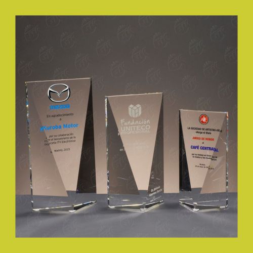 Ref.  79475   Alt.  23x12x5 cm / Ref.  79476   Alt.  20x10'5x5 cm / Ref.  79477   Alt.  17x9x5 cm