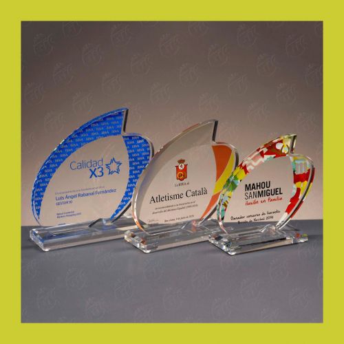 Ref.  7M043   Alt.  20x19'5x7 cm / Ref.  7M044   Alt.  18x17'7x7 cm /  Ref.  7M045   Alt.  16x16x7 cm